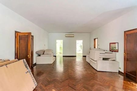 Casa à venda com 420m², 4 quartos e 5 vagas