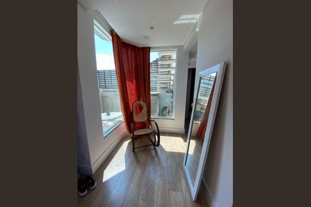 Casa à venda com 250m², 4 quartos e 4 vagas