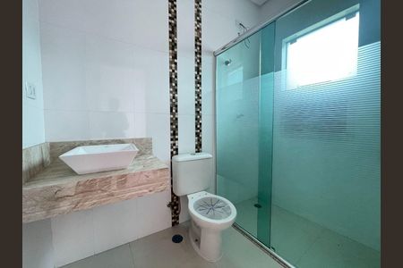 Casa à venda com 3 quartos, 190m² em Vila Comercial, São Paulo