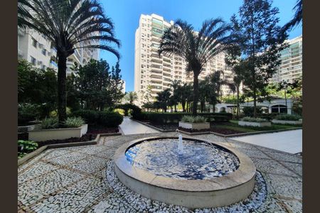 Apartamento à venda com 78m², 2 quartos e 1 vaga