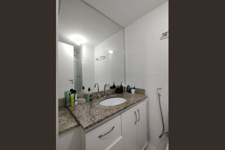 Apartamento à venda com 78m², 2 quartos e 1 vaga