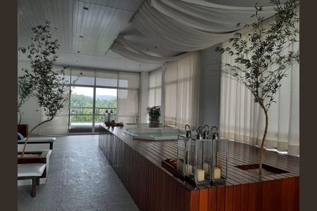 Apartamento à venda com 78m², 2 quartos e 1 vaga