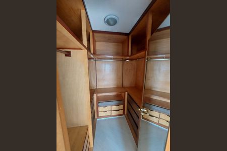 Apartamento à venda com 196m², 4 quartos e 3 vagas