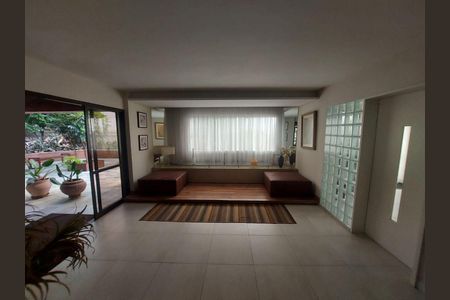Apartamento à venda com 196m², 4 quartos e 3 vagas