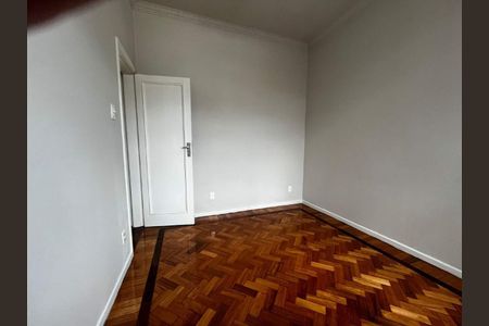 Apartamento à venda com 2 quartos, 72m² em Praça da Bandeira, Rio de Janeiro