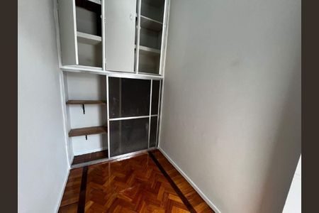 Apartamento à venda com 72m², 2 quartos e sem vaga