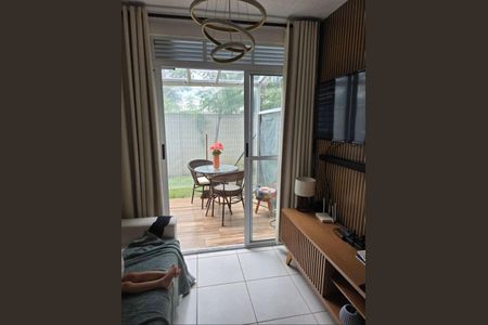 Apartamento à venda com 2 quartos, 54m² em Vargem Grande, Rio de Janeiro