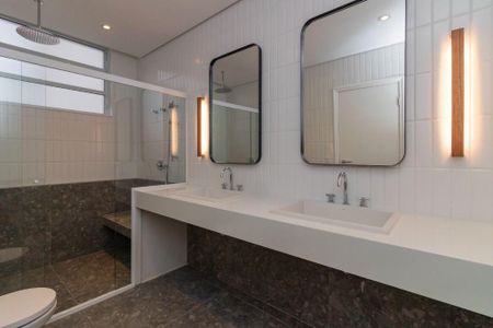 Apartamento à venda com 239m², 3 quartos e 1 vaga