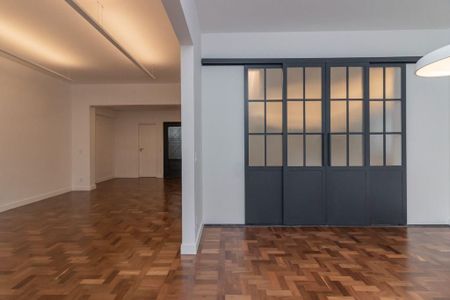 Apartamento à venda com 239m², 3 quartos e 1 vaga