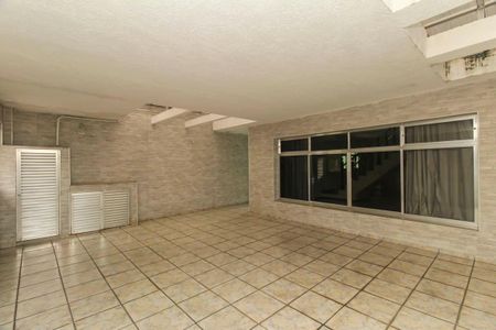 Casa para alugar com 212m², 5 quartos e 3 vagas Casa para alugar com 212m², 5 quartos e 3 vagasGaragem