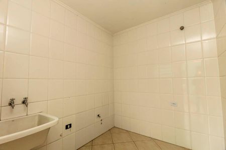 Casa para alugar com 212m², 5 quartos e 3 vagas Casa para alugar com 212m², 5 quartos e 3 vagasÁrea de Serviço