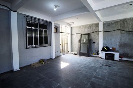 Casa para alugar com 100m², 2 quartos e sem vagaQuintal