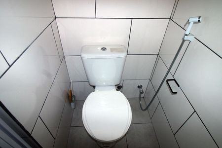 Casa para alugar com 100m², 2 quartos e sem vagaBanheiro da Suíte