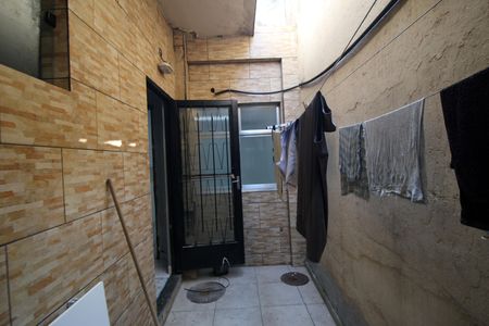 Casa para alugar com 100m², 2 quartos e sem vagaÁrea de Serviço