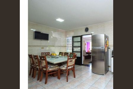 Casa à venda com 4 quartos, 348m² em Campo Grande, São Paulo