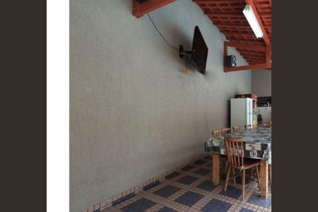 Casa à venda com 4 quartos, 348m² em Campo Grande, São Paulo