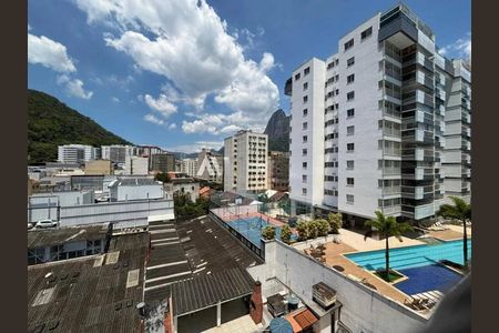 Apartamento à venda com 156m², 3 quartos e 1 vaga