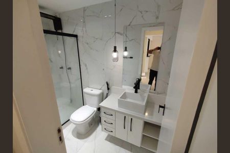 Apartamento à venda com 75m², 2 quartos e sem vaga
