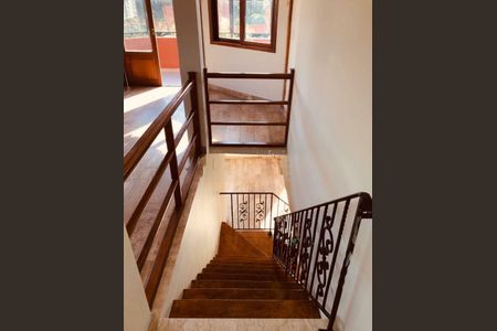 Apartamento à venda com 239m², 4 quartos e 2 vagas
