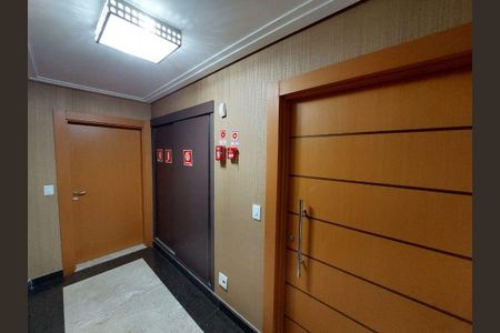 Apartamento à venda com 205m², 3 quartos e 4 vagas