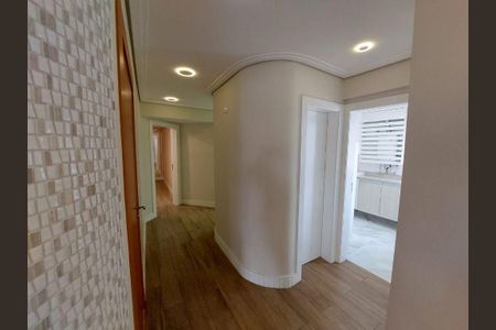 Apartamento à venda com 205m², 3 quartos e 4 vagas