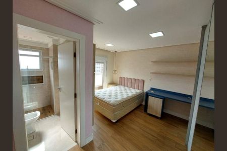 Apartamento à venda com 205m², 3 quartos e 4 vagas