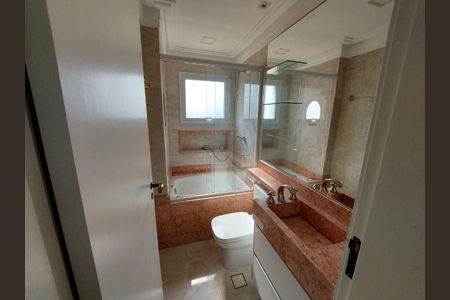 Apartamento à venda com 205m², 3 quartos e 4 vagas