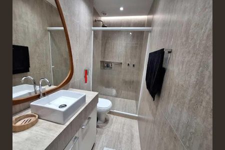 Apartamento à venda com 70m², 2 quartos e 1 vaga