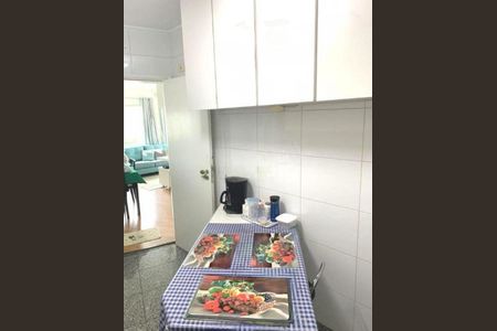 Apartamento à venda com 2 quartos, 82m² em Vila Marari, São Paulo