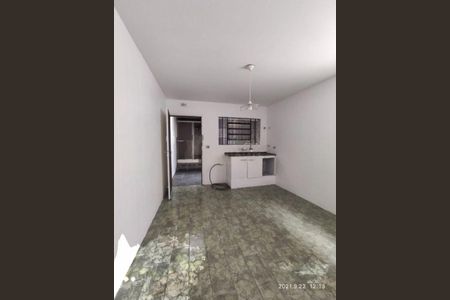 Casa à venda com 3 quartos, 150m² em Jardim Luanda, São Paulo