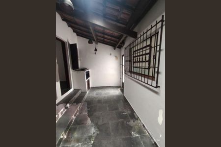 Casa à venda com 150m², 3 quartos e 2 vagas