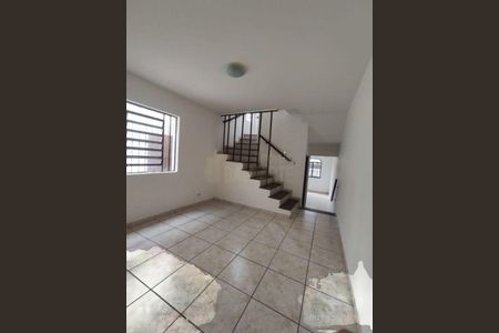 Casa à venda com 3 quartos, 150m² em Jardim Luanda, São Paulo
