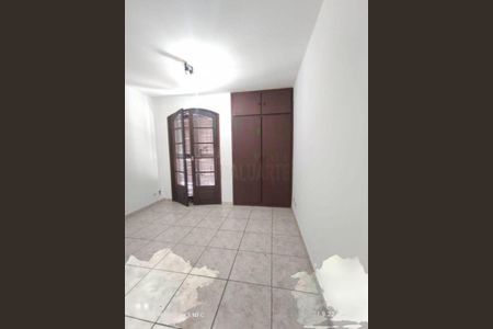 Casa à venda com 150m², 3 quartos e 2 vagas