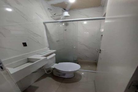 Apartamento para alugar com 40m², 2 quartos e 1 vaga Apartamento para alugar com 40m², 2 quartos e 1 vagaBanheiro