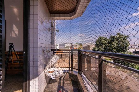 Apartamento à venda com 3 quartos, 150m² em Pari, São Paulo