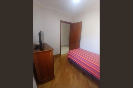 Casa à venda com 150m², 4 quartos e 4 vagas