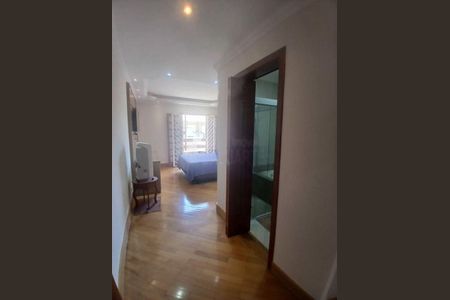 Casa à venda com 150m², 4 quartos e 4 vagas