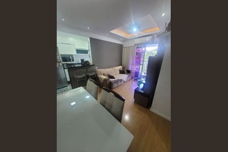 Apartamento à venda com 78m², 2 quartos e 1 vaga