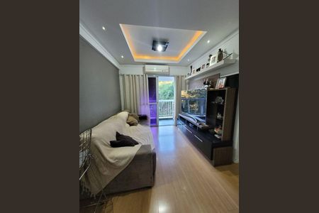 Apartamento à venda com 78m², 2 quartos e 1 vaga