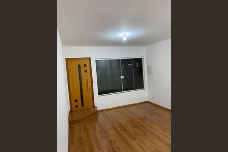 Casa à venda com 3 quartos, 300m² em Vila do Castelo, São Paulo