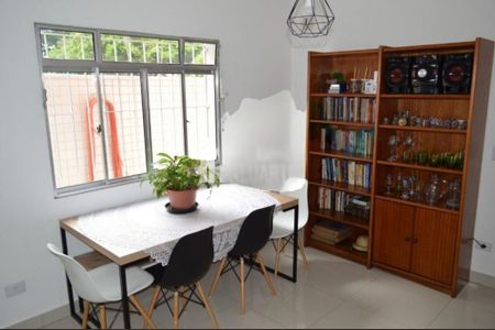 Casa à venda com 3 quartos, 180m² em Cidade Ademar, São Paulo
