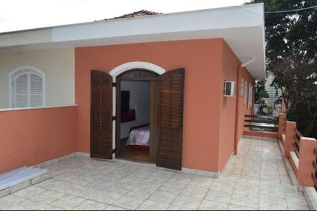 Casa à venda com 180m², 3 quartos e 2 vagas