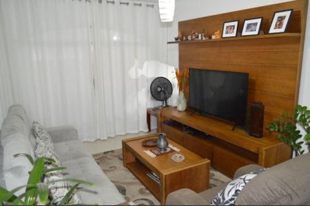 Casa à venda com 3 quartos, 180m² em Cidade Ademar, São Paulo