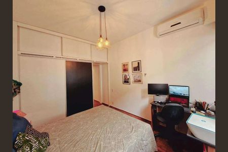 Apartamento à venda com 97m², 2 quartos e 1 vaga