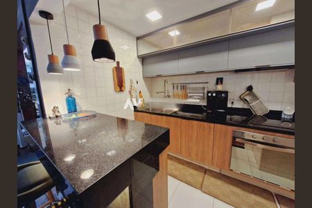 Apartamento à venda com 97m², 2 quartos e 1 vaga