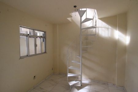 Casa para alugar com 90m², 1 quarto e sem vagaSala