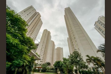 Apartamento à venda com 210m², 3 quartos e 3 vagas Apartamento à venda com 210m², 3 quartos e 3 vagasFachada