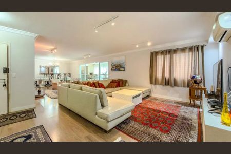 Apartamento à venda com 210m², 3 quartos e 3 vagas Apartamento à venda com 210m², 3 quartos e 3 vagasSala