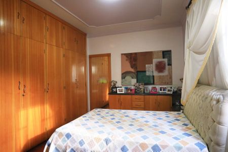 Apartamento à venda com 110m², 4 quartos e 1 vaga Apartamento à venda com 110m², 4 quartos e 1 vagaSuíte