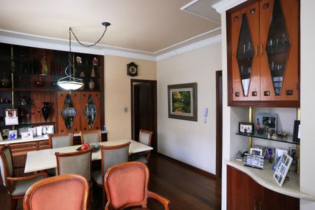 Sala de apartamento à venda com 4 quartos, 110m² em Silveira, Belo Horizonte